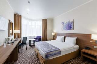 Гостиница Raymond Казань Бизнес с двуспальной кроватью KING SIZE-9